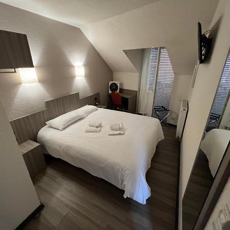 Hotel Le Foirail Фижак Экстерьер фото